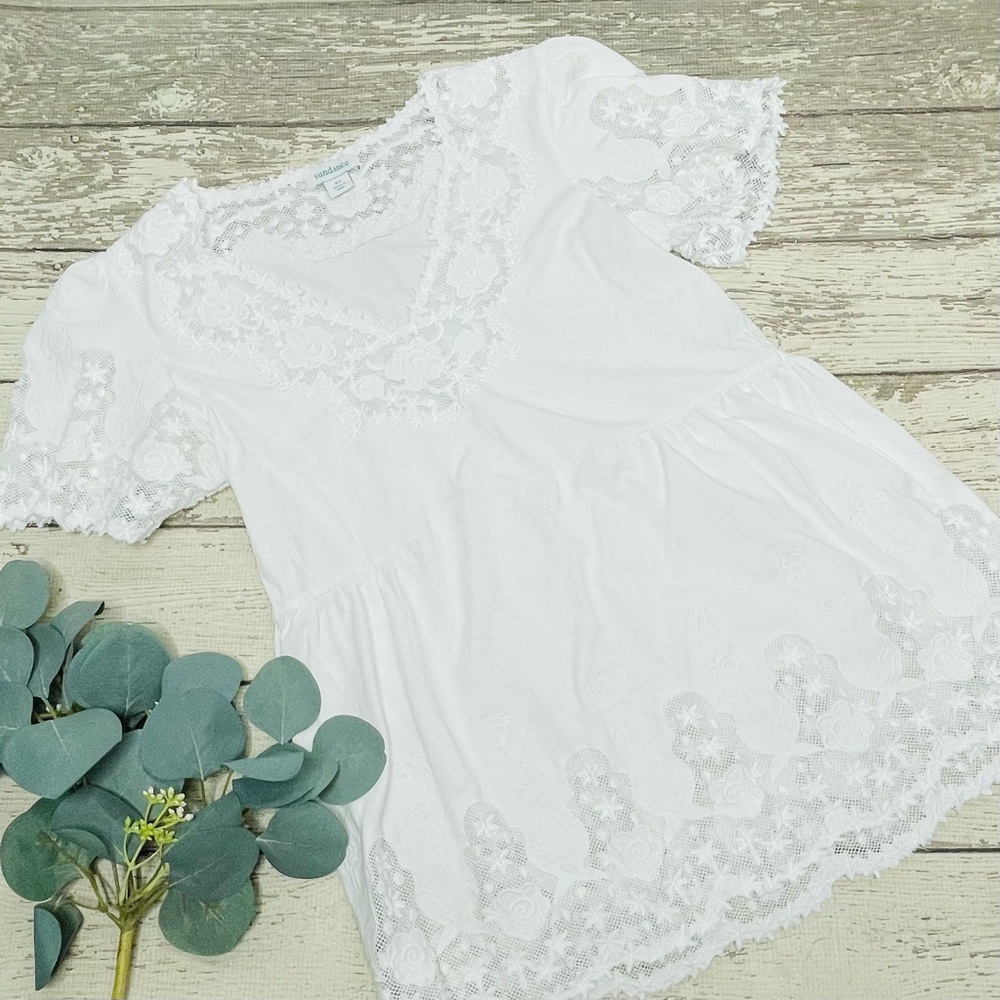 Sundance Lace Trimmed Short Sleeve Top